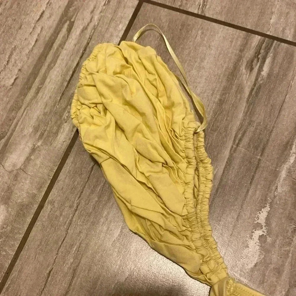 ZARA off the shoulder  Top size Medium - Picture 5 of 7